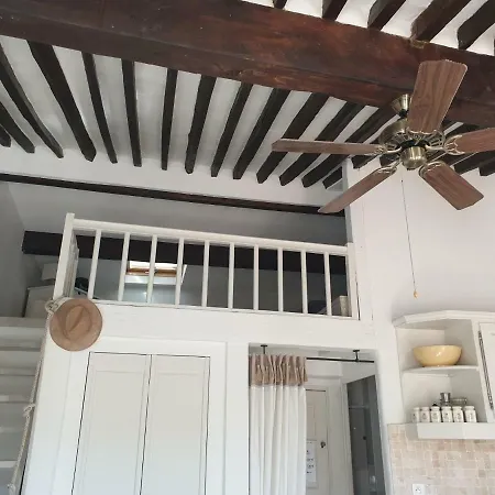 Plein Coeur De Village Appartement