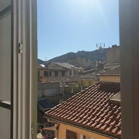 Plein Coeur De Village Appartement